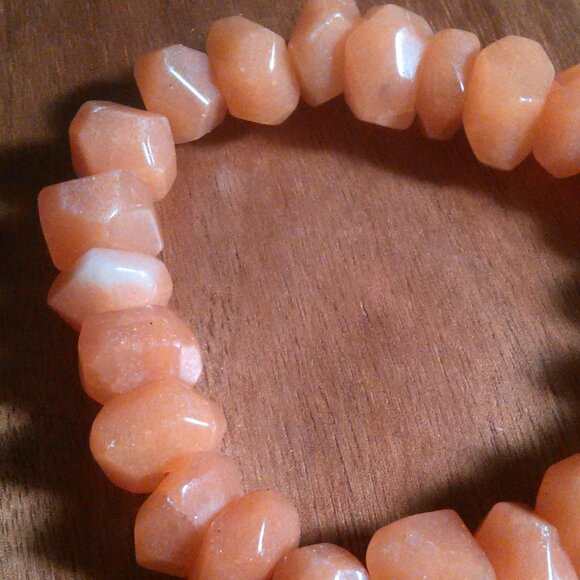 Freeform Faceted Red Aventurine Stretch Bracelet - Picture 6 of 11